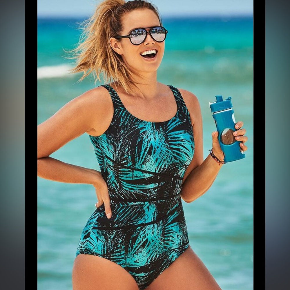 CHLORINE RESISTANT  ONE PIECE SWIMSUIT